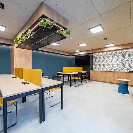 Lema Tauron Arena Two Bedroom Apartment Kraków Eksteriør billede